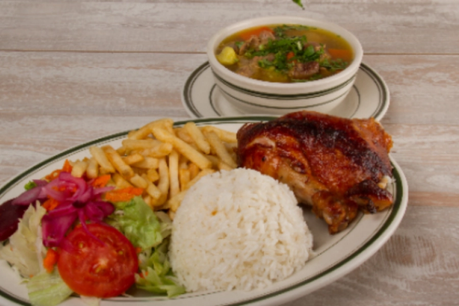 Bandeja con Pollo