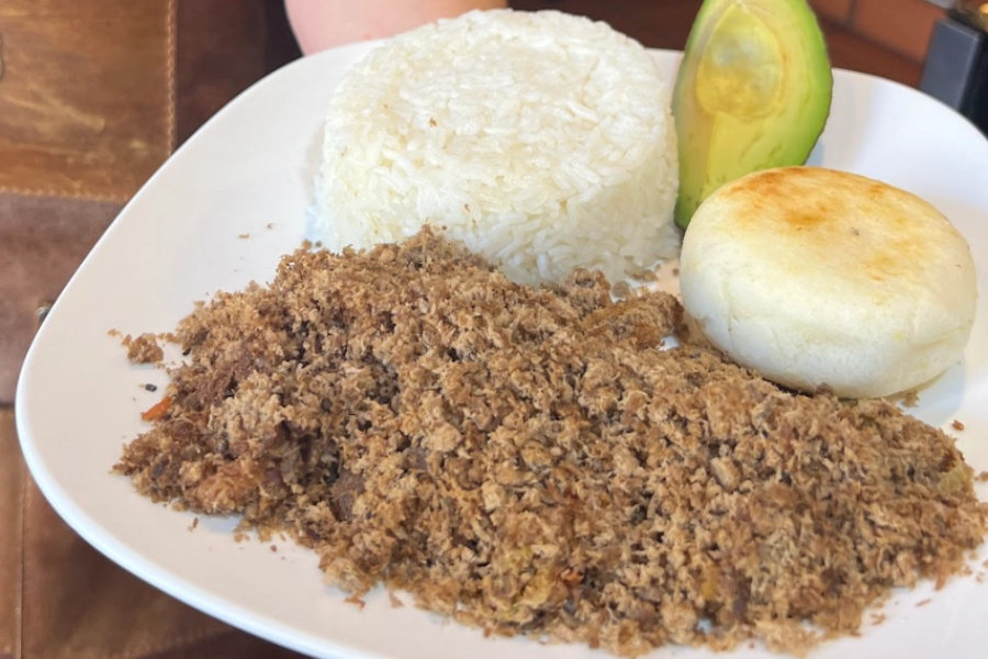 CARNE MOLIDA CON ARROZ