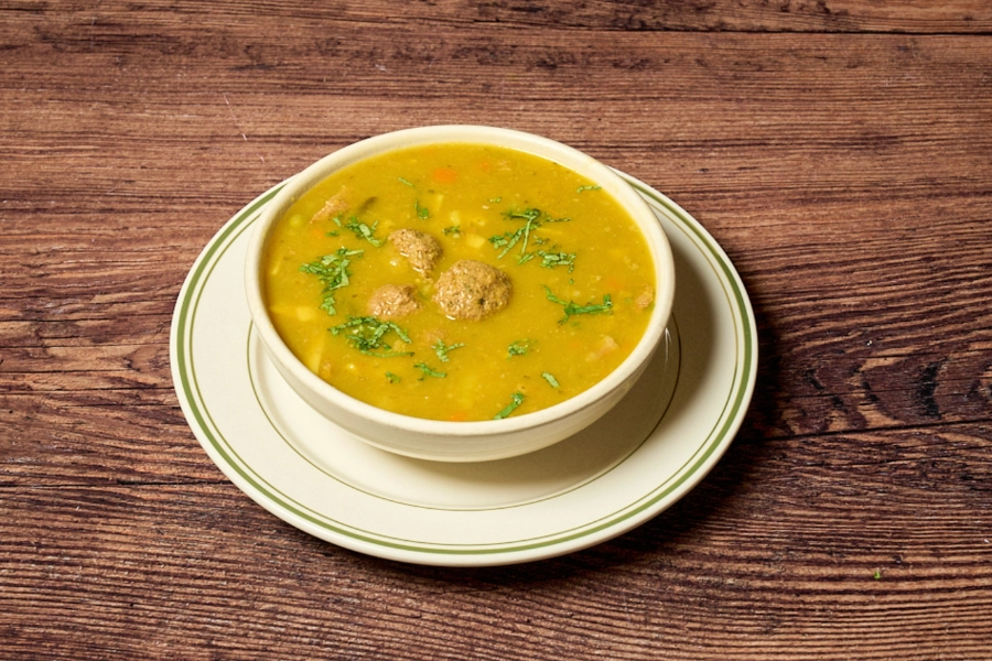 MONDAY / SOPA DE ALBÓNDIGA